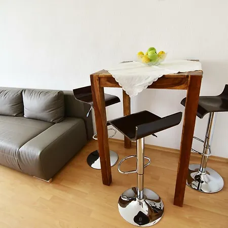 Studio Apartment *